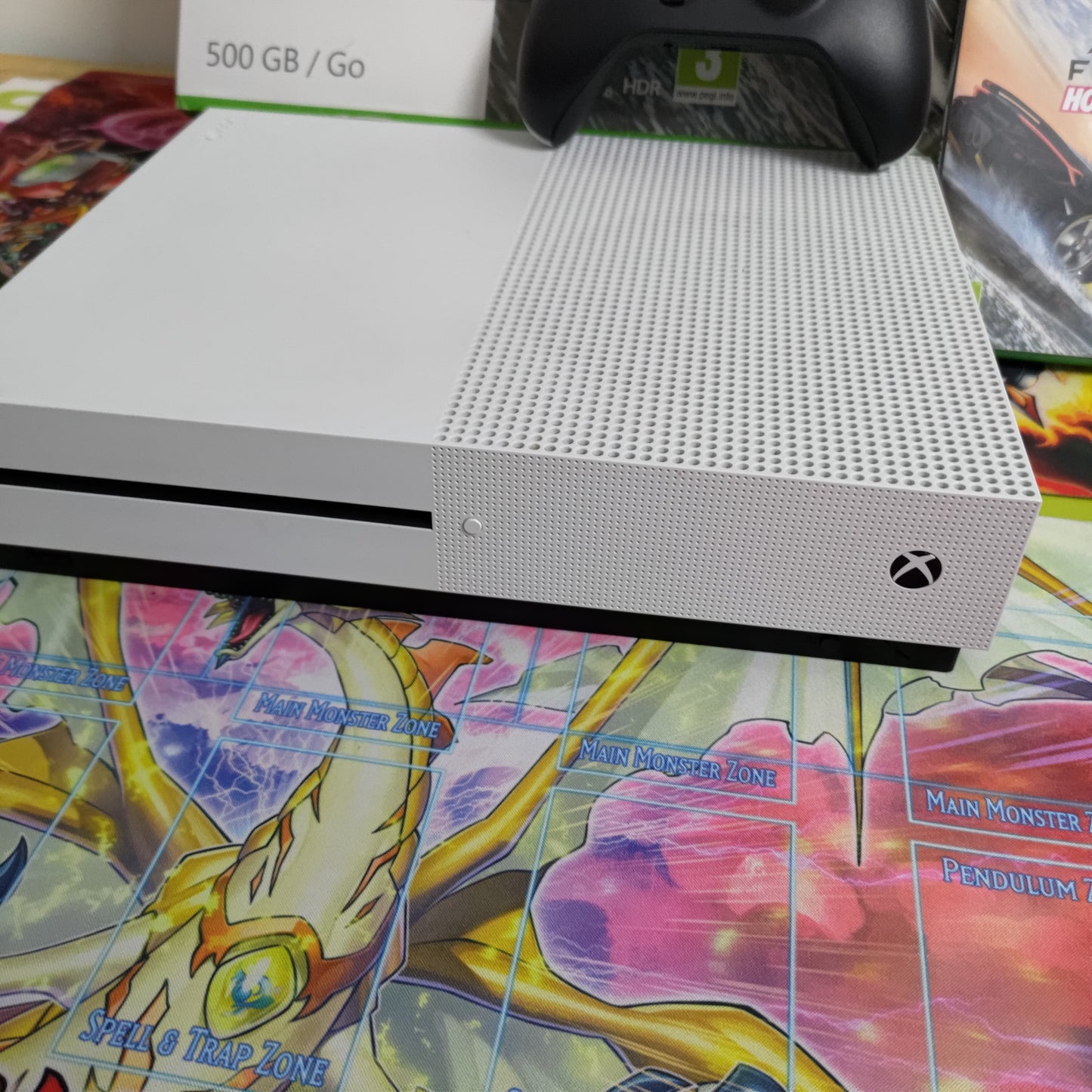 Xbox One S  Console + Forza Horizon 3